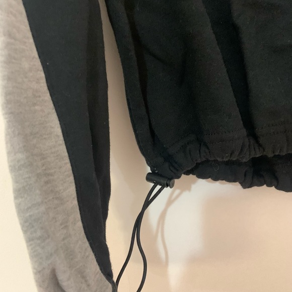 Garage, size large, grey and black collared sweater - Picture 4 of 5